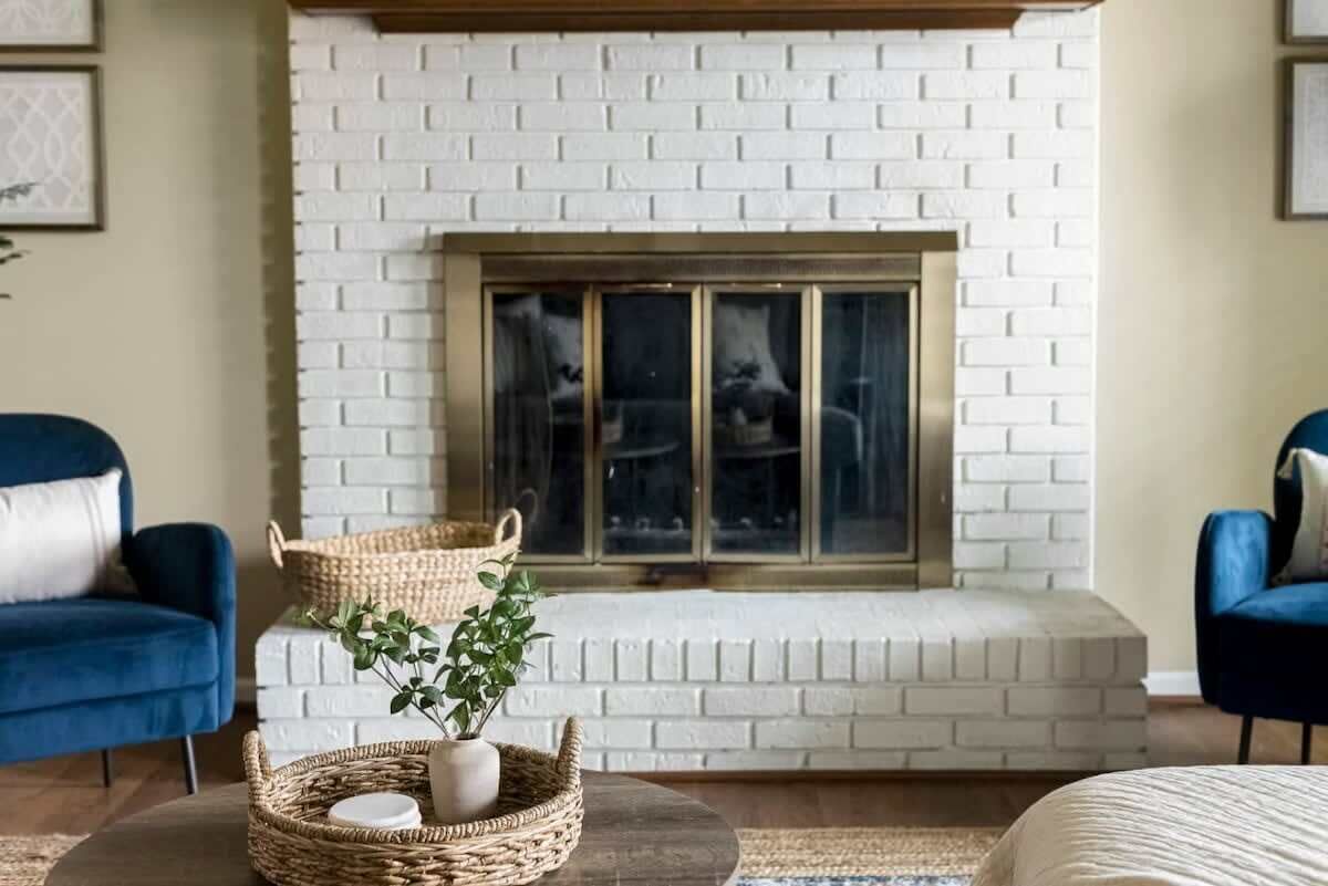 Serene Getaway with Patio in Pineville