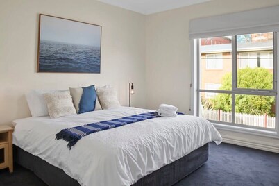 Little Malop Escape I Central Geelong