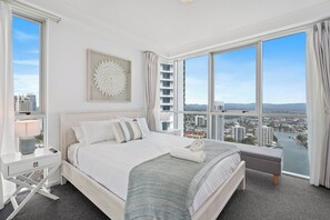 2 bedrooms, iron/ironing board, travel cot, WiFi