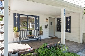 Terrace/patio - 1890's renovated downtown Coeur d’Alene home (Coeur d'Alene)