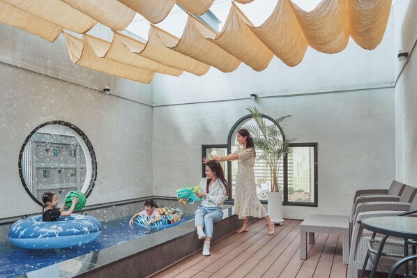 Ático familiar (Advance hotel contact required) | Terraza o patio