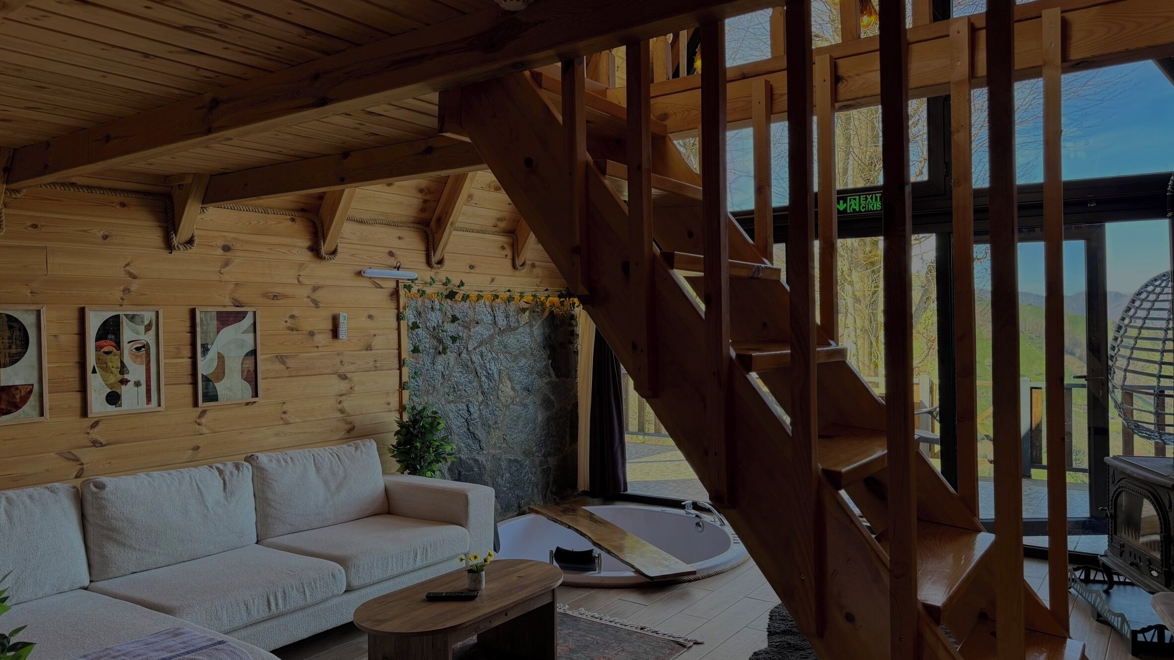 เบสิกบังกะโล, เตียงควีนไซส์ 1 เตียง | โต๊ะทำงาน, ห้องเก็บเสียง, Wi-Fi ฟรี