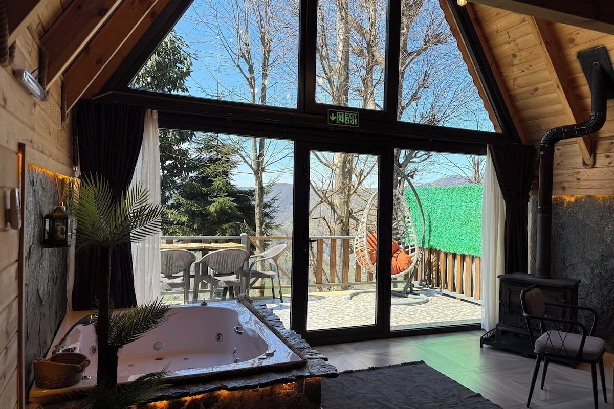 Business Twin Room | Desk, soundproofing, free WiFi