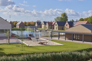 Children’s area - Villa by Lake Veere with Modern Amenities (Wolphaartsdijk)