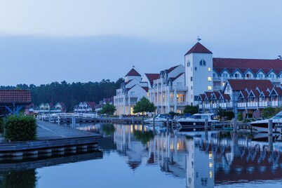 Apartment in Rheinsberg with Private Dock