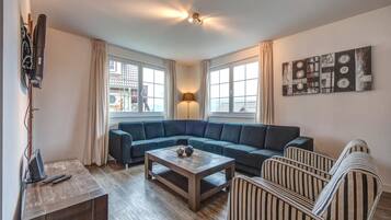 Télévision, cheminée