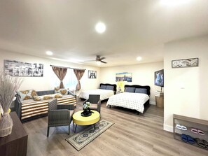 1 chambre, fer et planche Ă repasser, Wi-Fi gratuit, draps fournis