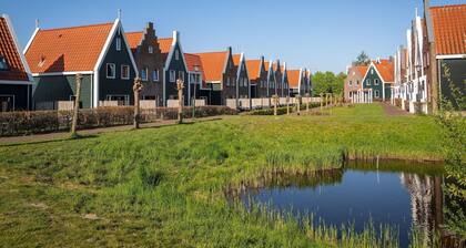 Haus in Volendam nahe Marina