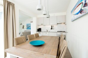 Dining - Dune Villa in Kijkduin with Garden (Den Haag)