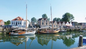 Marina - Villa in Aquadelta with Sauna & Jacuzzi (Bruinisse)