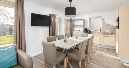 Bungalow in Zeeland nahe dem Strand