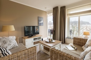 Smart TV, DVD player
