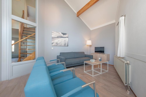 Holiday Home near Dutch Coast & Beach