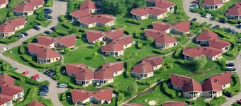 Feriehus ved nederlandsk kyst og strand