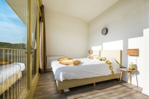 2 bedrooms, free WiFi