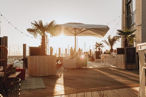 Villa in Zeeland mit Sauna und Strandzugang