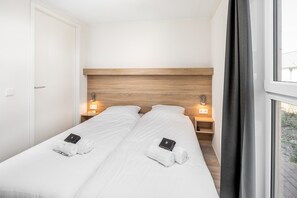 3 室のベッドルーム、WiFi