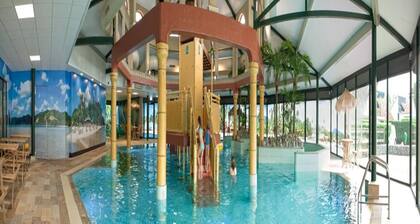 Villa in Arcen with Pool & Family Amenities