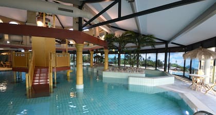 Villa à Arcen avec Piscine Privée & Sauna