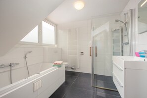 Douche, baignoire à jets