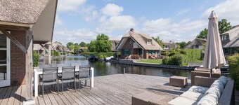 Giethoorn Villa mit modernem Touch