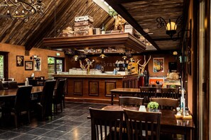 Bar (en la propiedad)