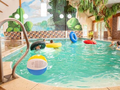 Luxury villa with six bathrooms, located in a national park