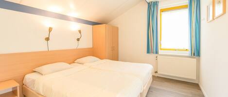 2 bedrooms, free WiFi