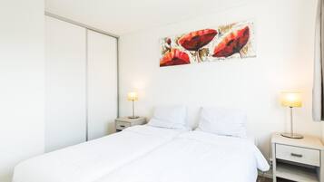 2 camere, culla da viaggio, Wi-Fi gratuito