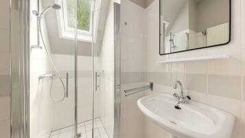 Shower, jetted bath