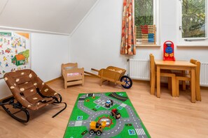 Children's area - Rustic Holiday Home Near Drents (Hoogersmilde)