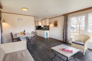 Smart TV - Hunzepark Family Retreat (Gasselternijveen)