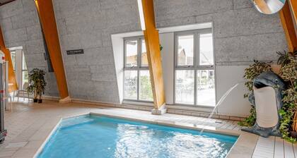 Chalet with Dishwasher near Nature Reserve