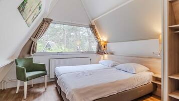 3 bedrooms, free WiFi, bed sheets