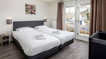 8 bedrooms, free WiFi