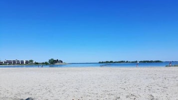 Vlak bij het strand