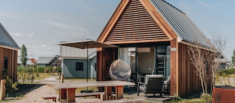 Tiny House in Zeeland near Nieuwvliet Beach