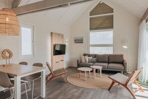 Smart TV - Lodge in Zeeland near Nieuwvliet Beach (Nieuwvliet-Bad)