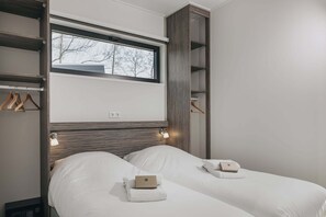 2 bedrooms, internet