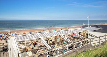 Bungalow near Dutch Beaches & Nature Trails