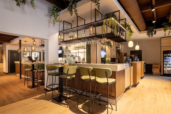 Bar (en la propiedad)