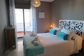 3 bedrooms, iron/ironing board, free WiFi - Belvilla by OYO Apartment in Fuengirola (Fuengirola)