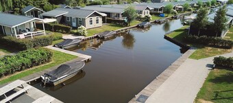 Giethoorn Lakehouse Retreat