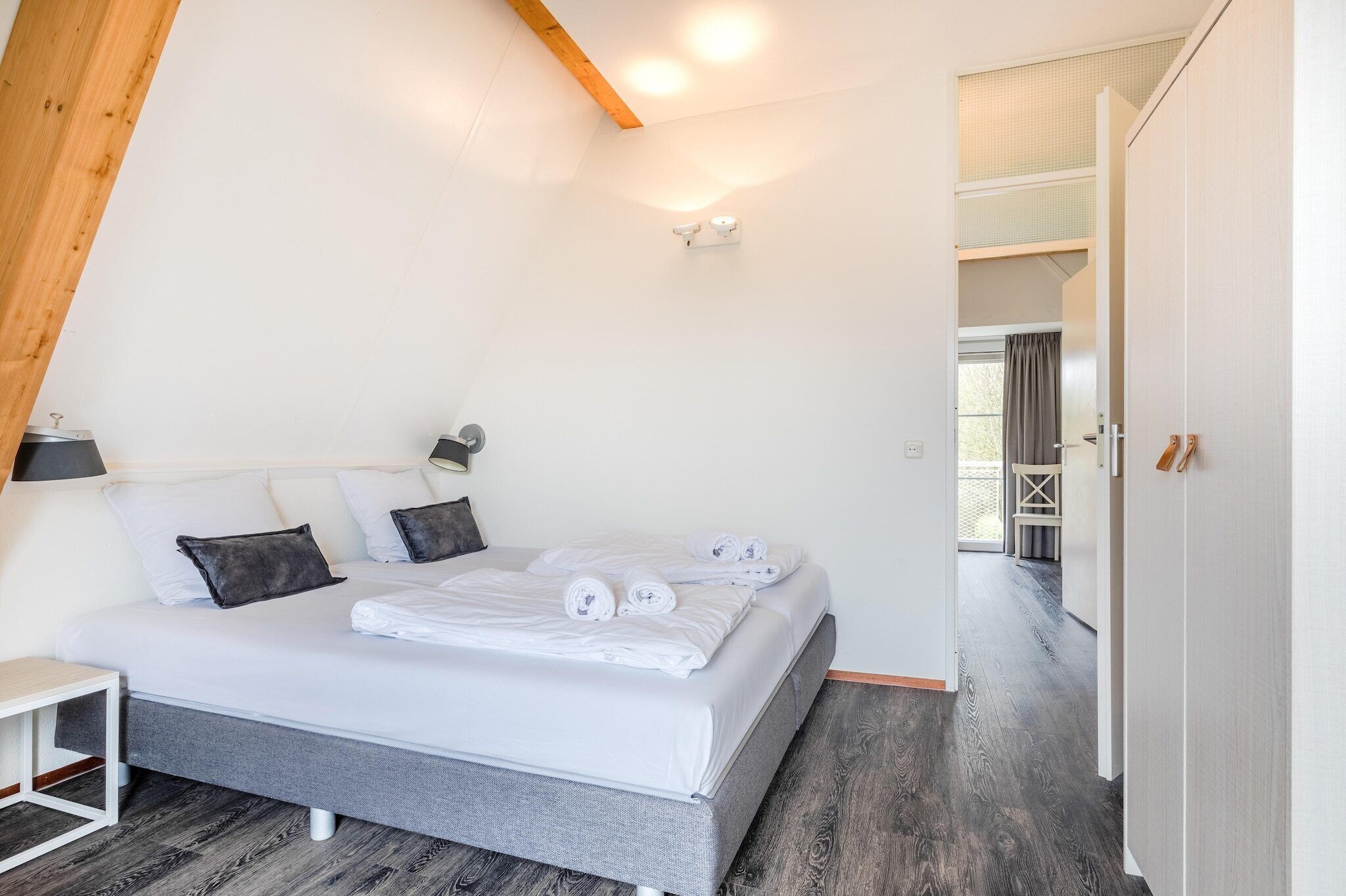 2 bedrooms, free WiFi