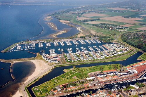 Villa in Hellevoetsluis nahe Nordseestrand