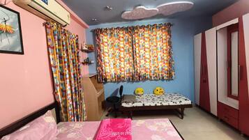 1 chambre, Wi-Fi gratuit, draps fournis