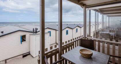 Holiday Home in Wijk aan Zee by the Beach