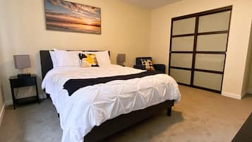 3 bedrooms, desk, iron/ironing board, free WiFi