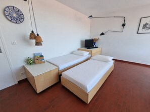 1 quarto