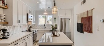 Luxury Condo in Old Town Scottsdale w/Pool